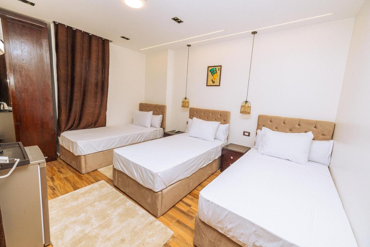 White Pyramids Inn Nazlat as Sammān Dış mekan fotoğraf