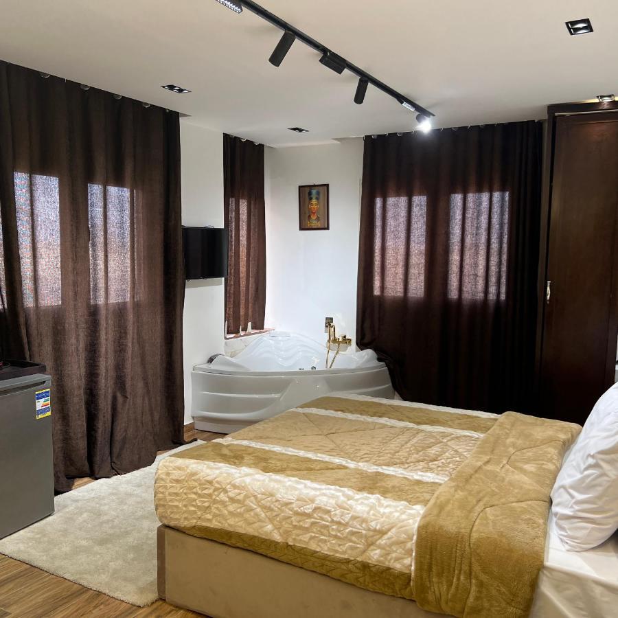 White Pyramids Inn Nazlat as Sammān Dış mekan fotoğraf