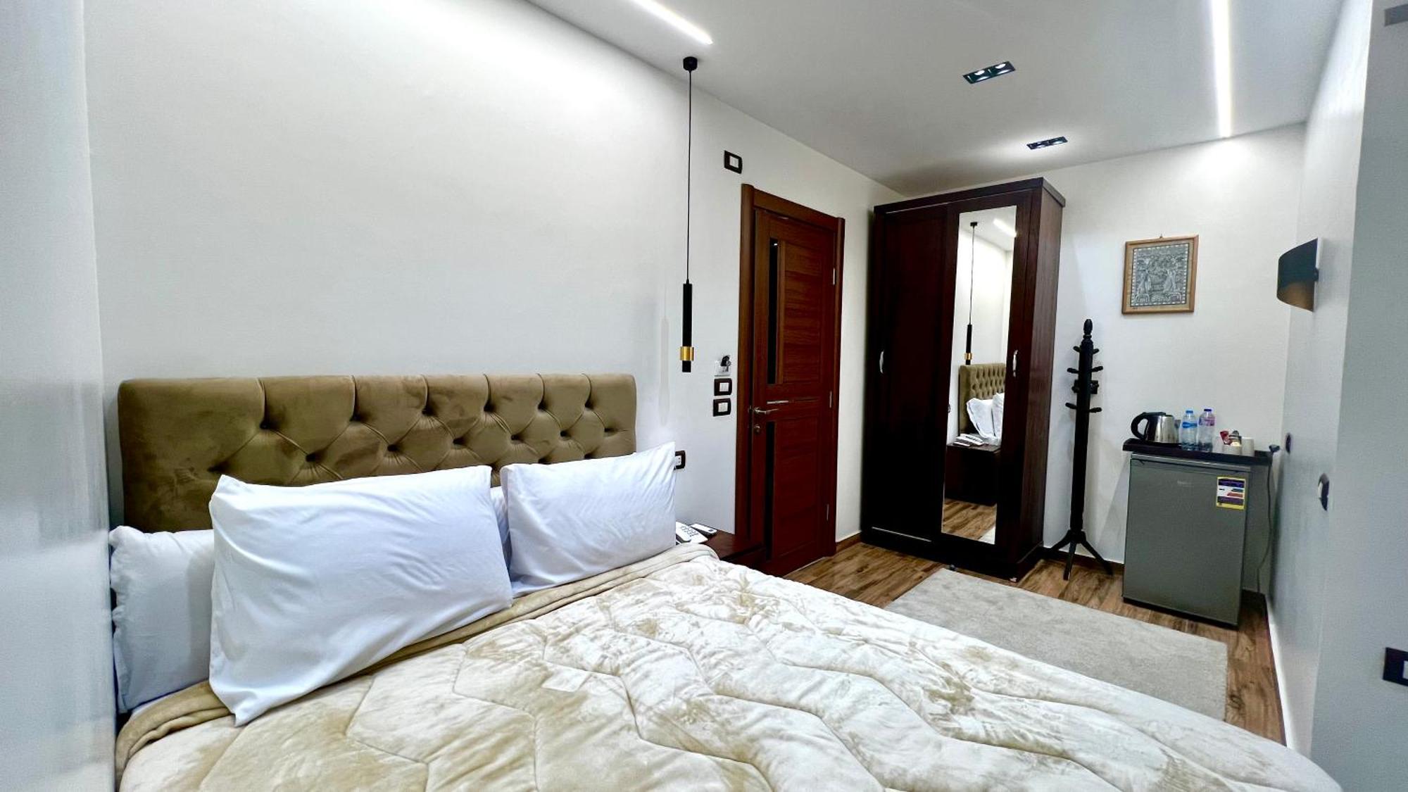 White Pyramids Inn Nazlat as Sammān Dış mekan fotoğraf